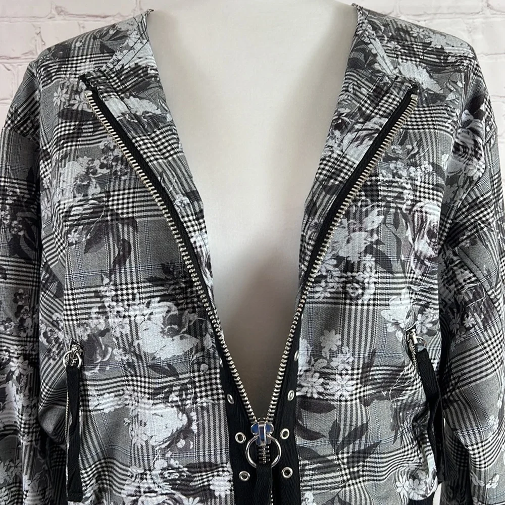 Rachel Roy Baldwin Floral Check Bomber Jacket Size Large - Picture 11 of 16